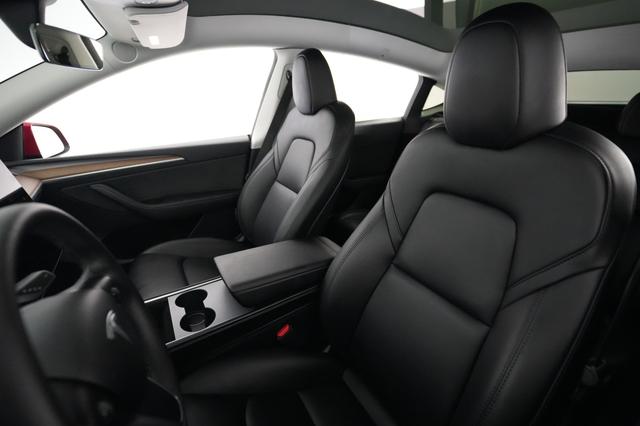 2023 Tesla Model Y — photo 3 of 25