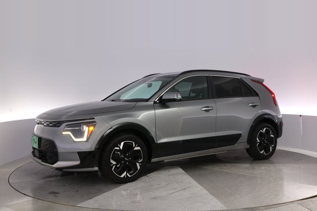 2023 Kia Niro EV — photo 14 of 24