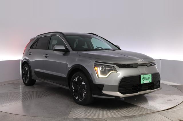 2023 Kia Niro EV — photo 10 of 24