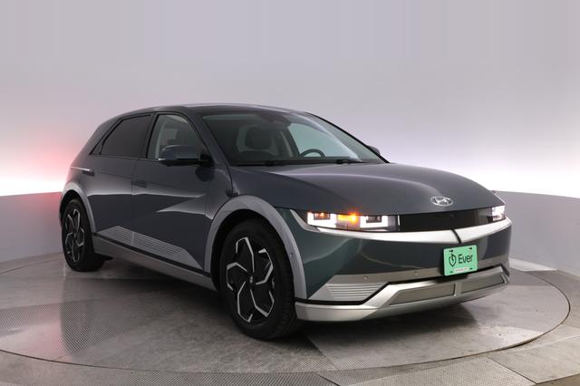 2024 Hyundai IONIQ 5 — photo 10 of 24