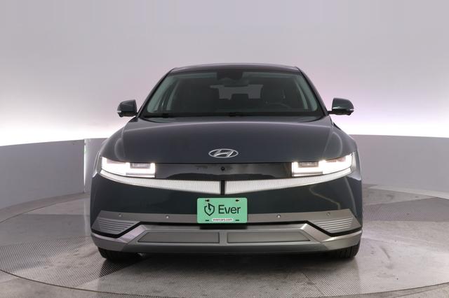 2024 Hyundai IONIQ 5 — photo 9 of 24