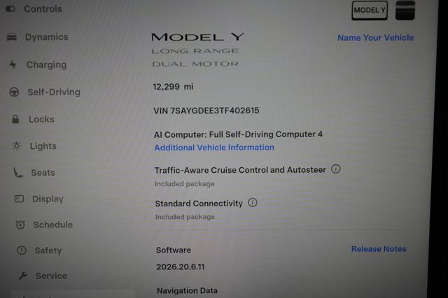 2026 Tesla Model Y — photo 5 of 28