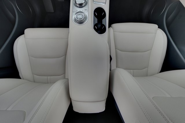 2023 Genesis Electrified GV70 — photo 22 of 24