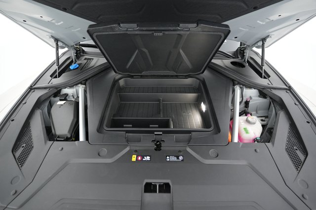 2023 Genesis Electrified GV70 — photo 23 of 24