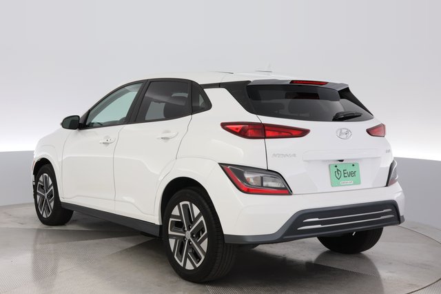 2023 Hyundai Kona Electric — photo 13 of 23