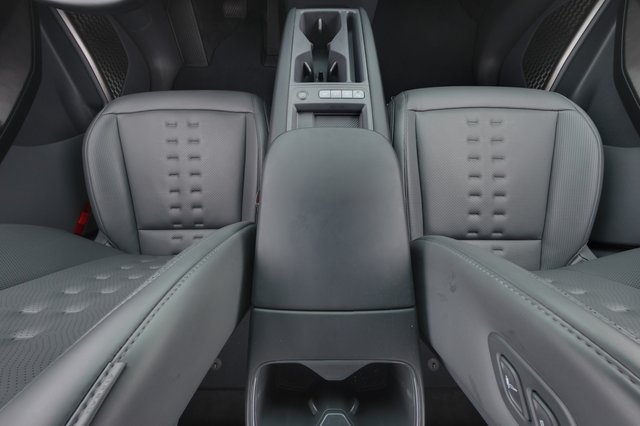 2024 Kia EV9 — photo 24 of 28