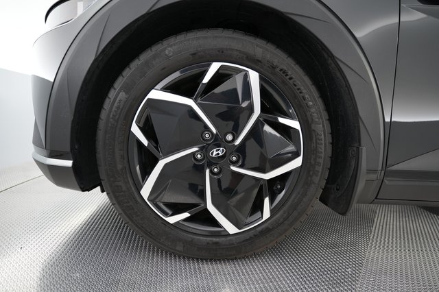 2024 Hyundai IONIQ 5 — photo 15 of 24