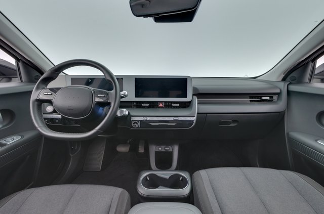 2024 Hyundai IONIQ 5 — photo 21 of 24