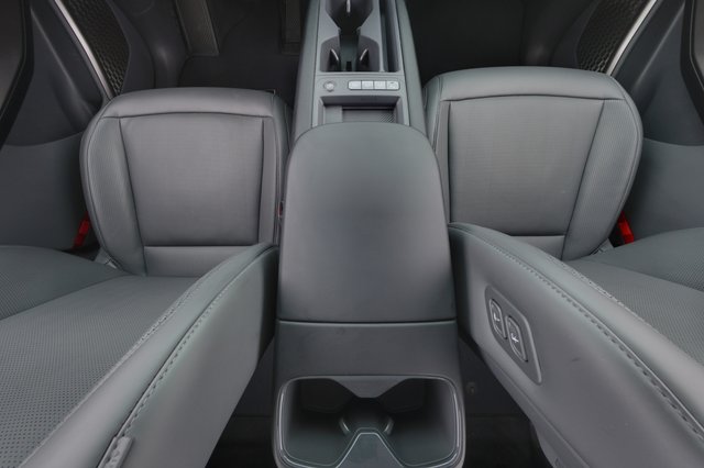 2024 Kia EV9 — photo 24 of 26