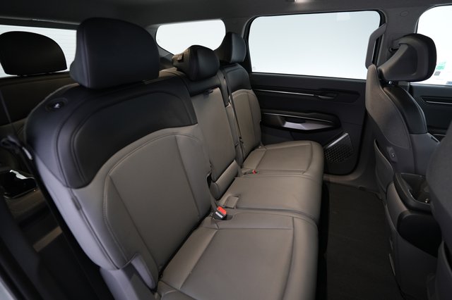 2024 Kia EV9 — photo 4 of 26