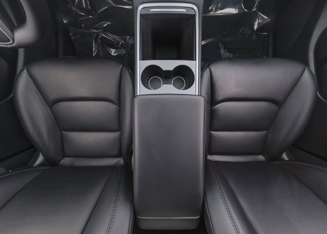 2021 Tesla Model Y — photo 22 of 24