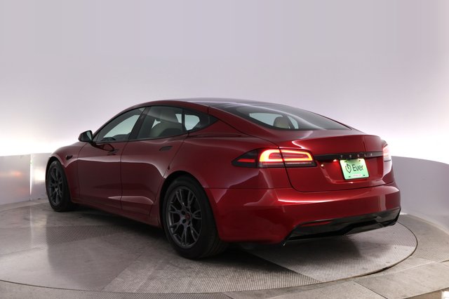 2024 Tesla Model S — photo 13 of 24