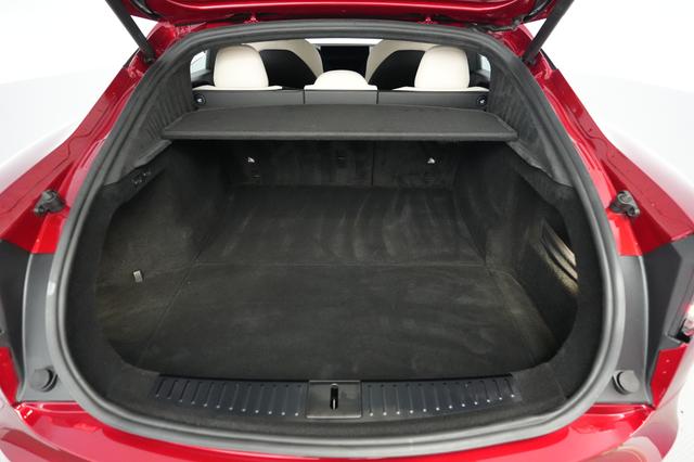 2024 Tesla Model S — photo 6 of 24