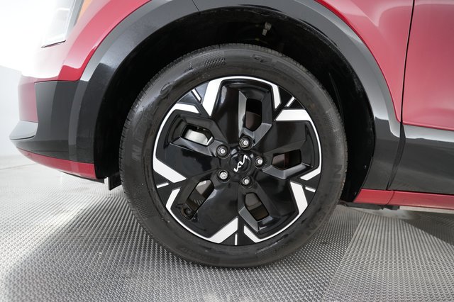2023 Kia Niro EV — photo 16 of 24