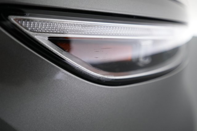 2023 Genesis Electrified GV70 — photo 26 of 28