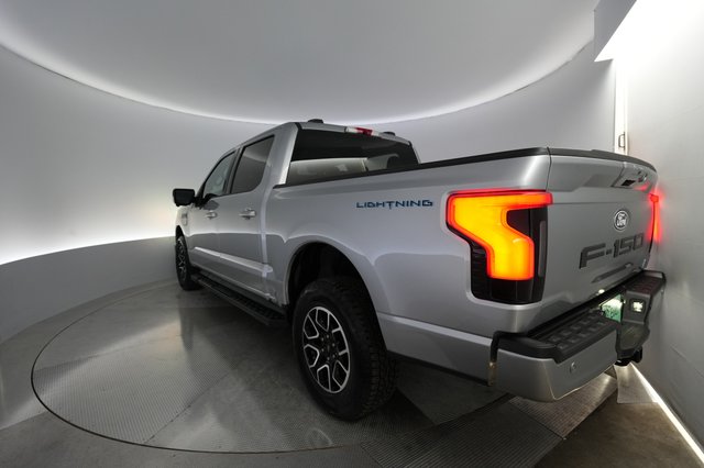 2024 Ford F-150 Lightning — photo 2 of 25