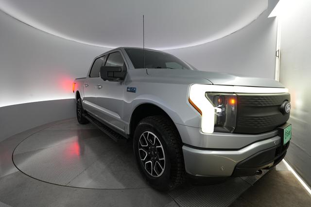 2024 Ford F-150 Lightning — VIN 1FT6W3L78RWG21757