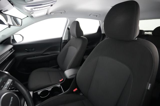 2024 Hyundai Kona Electric — photo 3 of 25