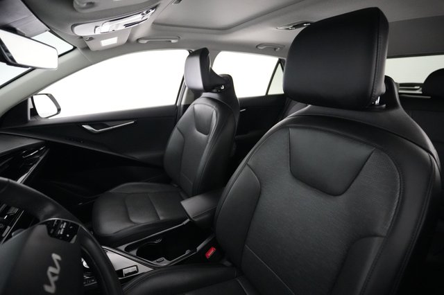 2024 Kia Niro EV — photo 3 of 24