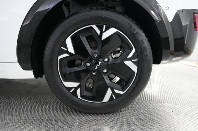 2024 Kia Niro EV — photo 7 of 24