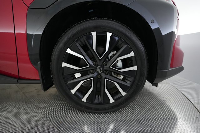 2026 Toyota bZ — photo 16 of 24