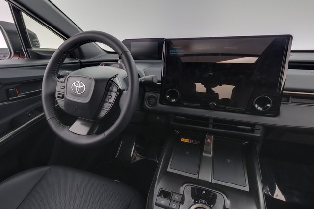 2026 Toyota bZ — photo 20 of 24