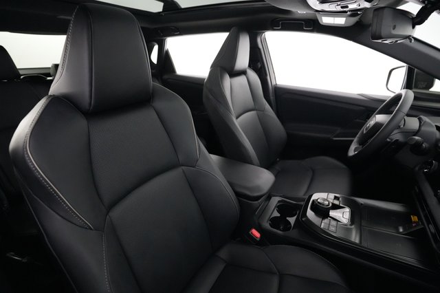 2026 Toyota bZ — photo 18 of 24