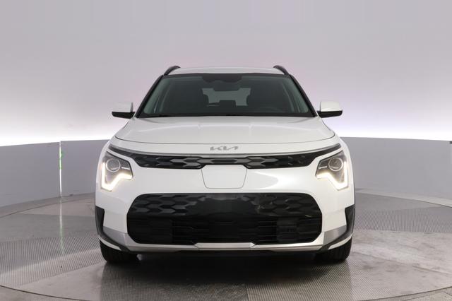 2026 Kia Niro EV — photo 9 of 24