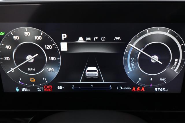 2026 Kia Niro EV — photo 5 of 24