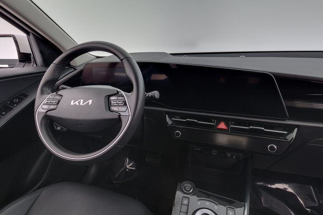 2026 Kia Niro EV — photo 20 of 24