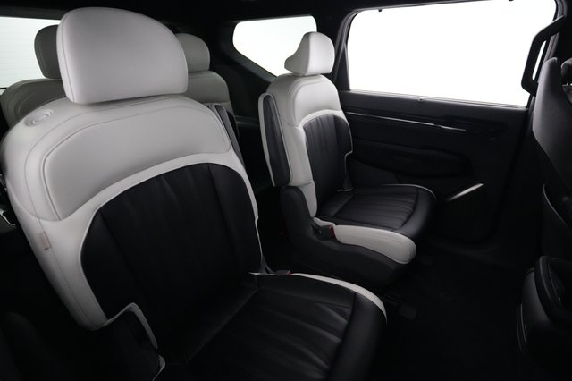 2024 Kia EV9 — photo 4 of 26