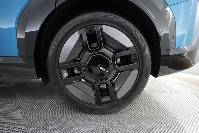 2024 Kia EV9 — photo 7 of 26