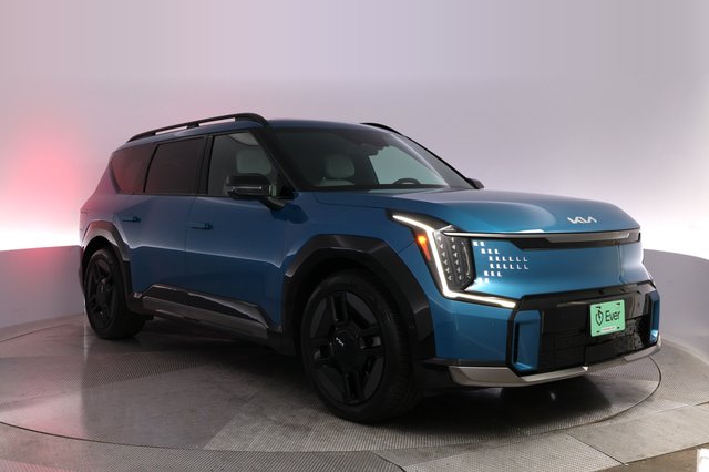 2024 Kia EV9 — photo 10 of 26