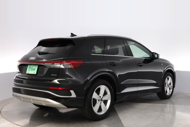 2024 Audi Q4 e-tron — photo 2 of 23