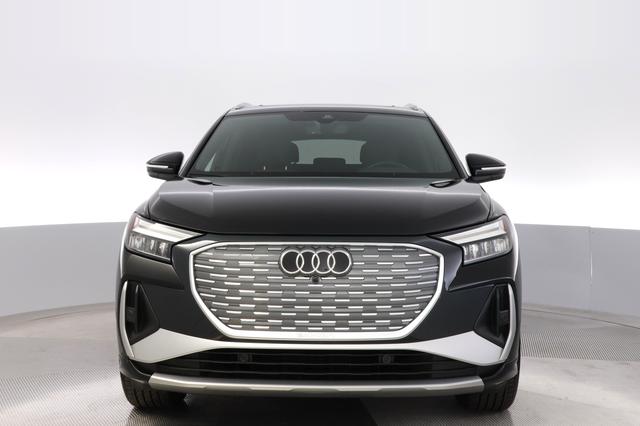 2024 Audi Q4 e-tron — photo 9 of 23