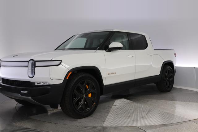 2022 Rivian R1T — VIN 7FCTGAAA5NN012011