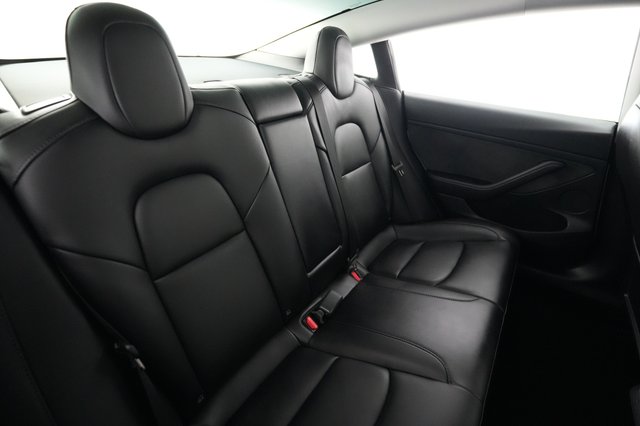 2023 Tesla Model 3 — photo 4 of 24