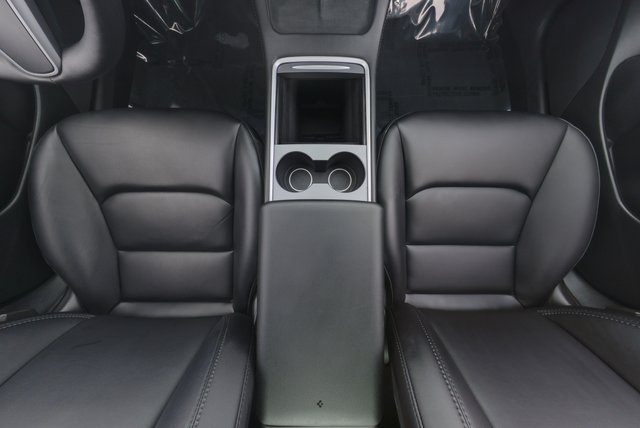 2023 Tesla Model 3 — photo 22 of 24