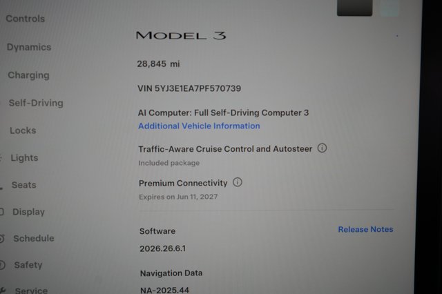 2023 Tesla Model 3 — photo 5 of 24
