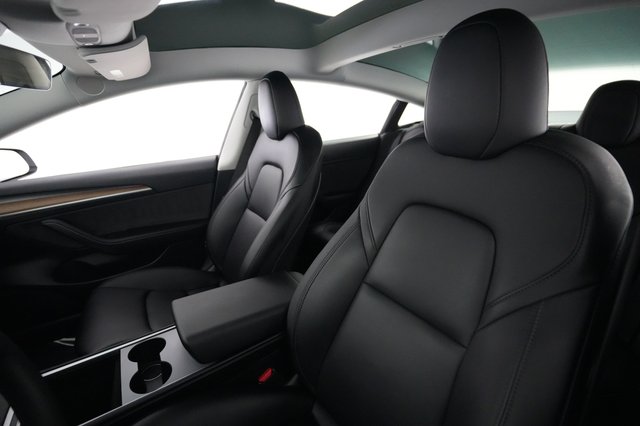 2023 Tesla Model 3 — photo 3 of 24