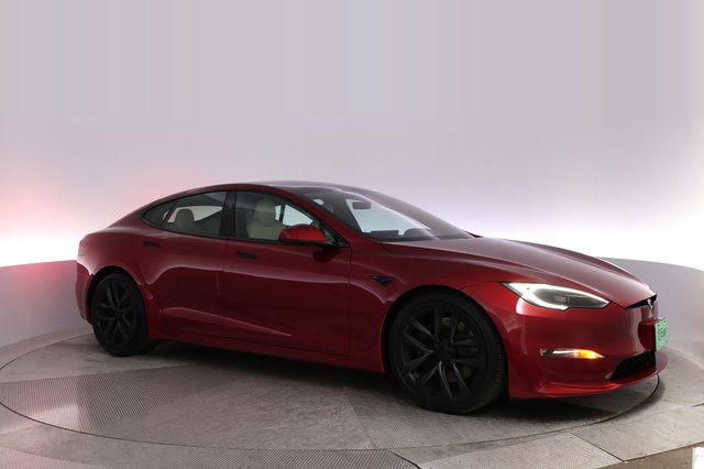 2023 Tesla Model S — photo 11 of 24
