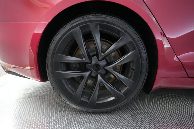 2023 Tesla Model S — photo 17 of 24