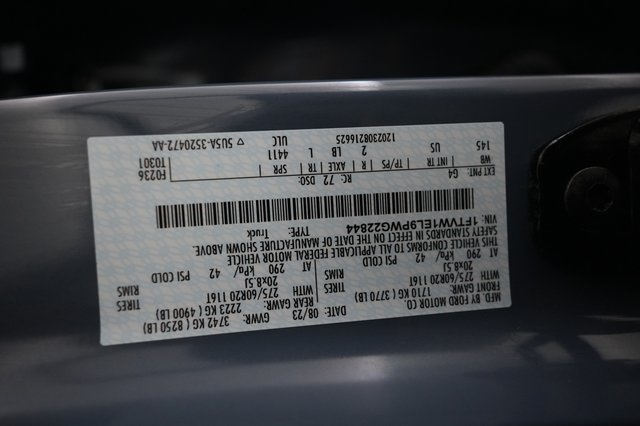 2023 Ford F-150 Lightning — photo 18 of 18