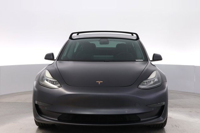 2021 Tesla Model 3 — photo 9 of 24