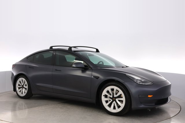 2021 Tesla Model 3 — photo 11 of 24