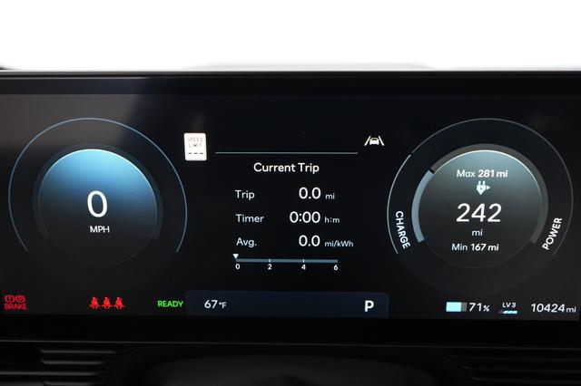 2025 Hyundai IONIQ 5 — photo 5 of 24
