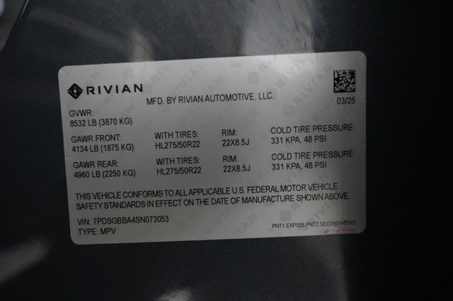 2025 Rivian R1S — photo 24 of 24